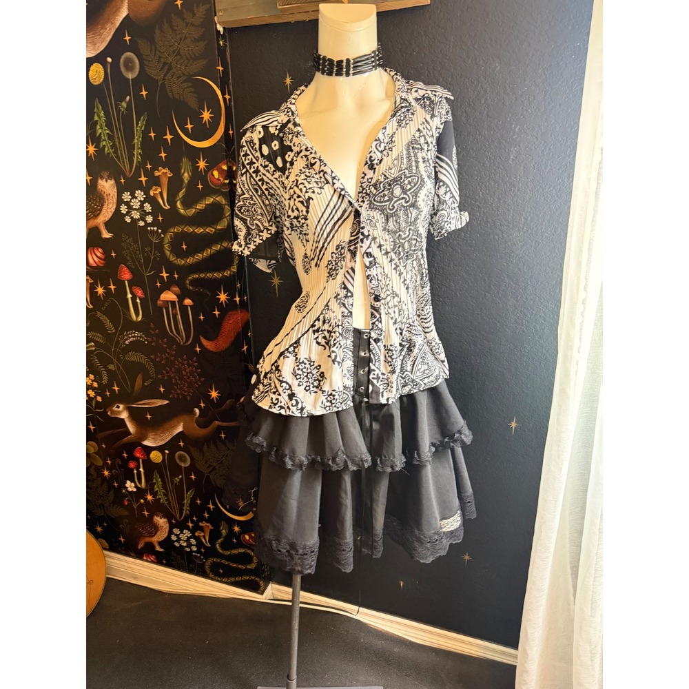 New York City Design Co Separates Pleated Paisley Blouse Black White Large